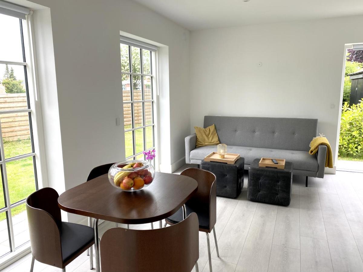 The Beach House Suite Karlslunde Bagian luar foto